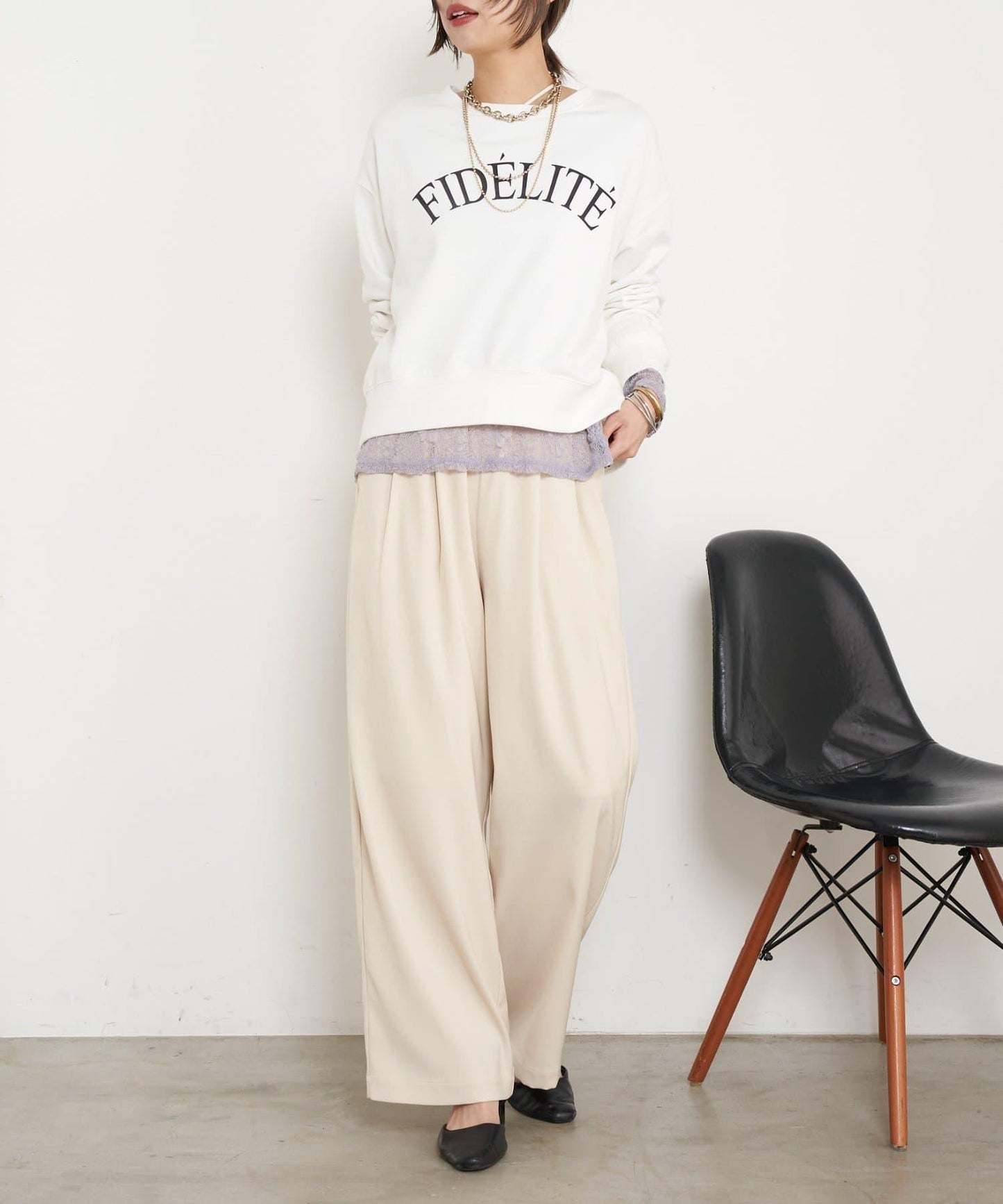 蕾絲透視針織衫