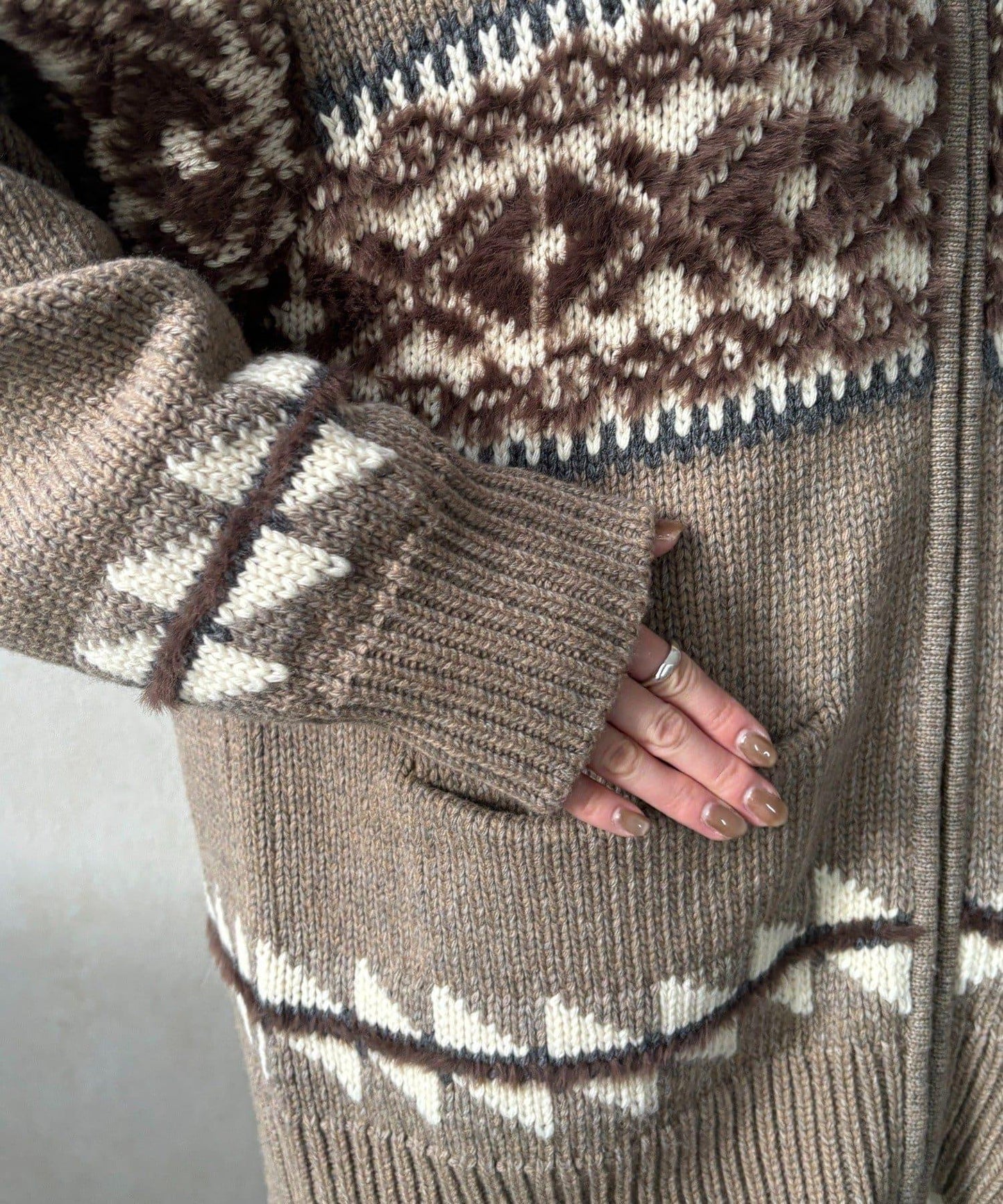 北歐風拉鍊開衫