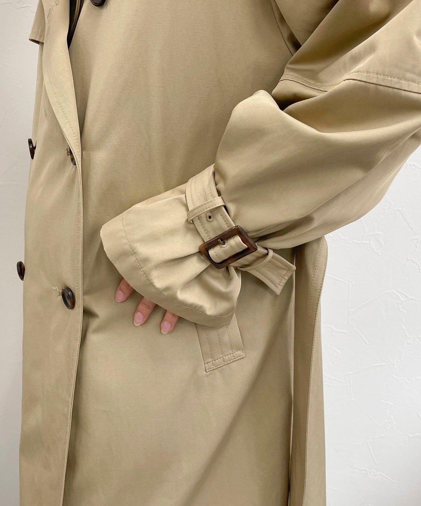 【每次即售罄的人氣單品】袖子蓬鬆設計風衣