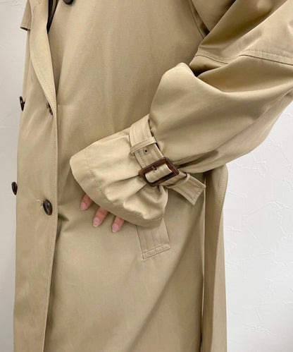 【每次即售罄的人氣單品】袖子蓬鬆設計風衣