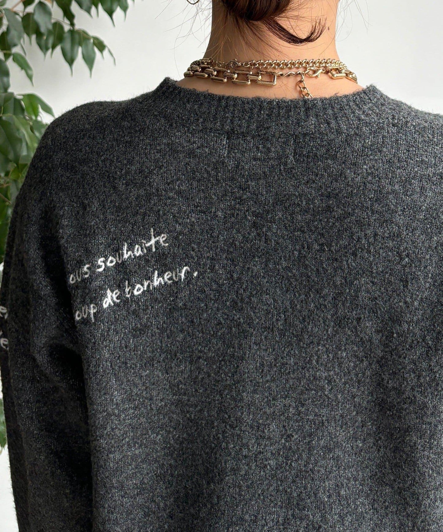 字母刺繡套頭衫