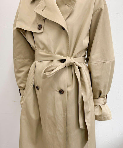 【每次即售罄的人氣單品】袖子蓬鬆設計風衣