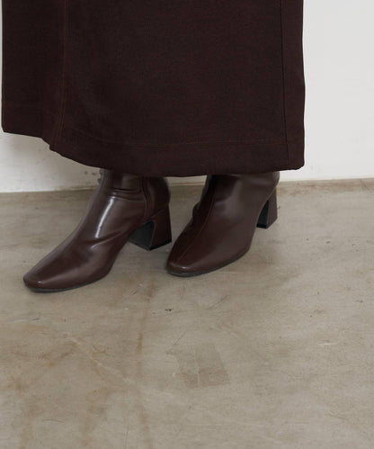 腰部拼色微絨半身裙