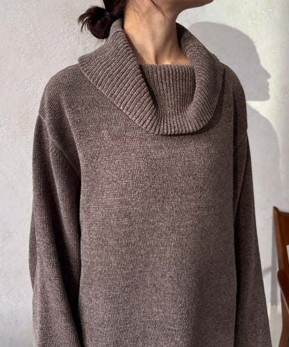 燈芯絨高領套頭衫