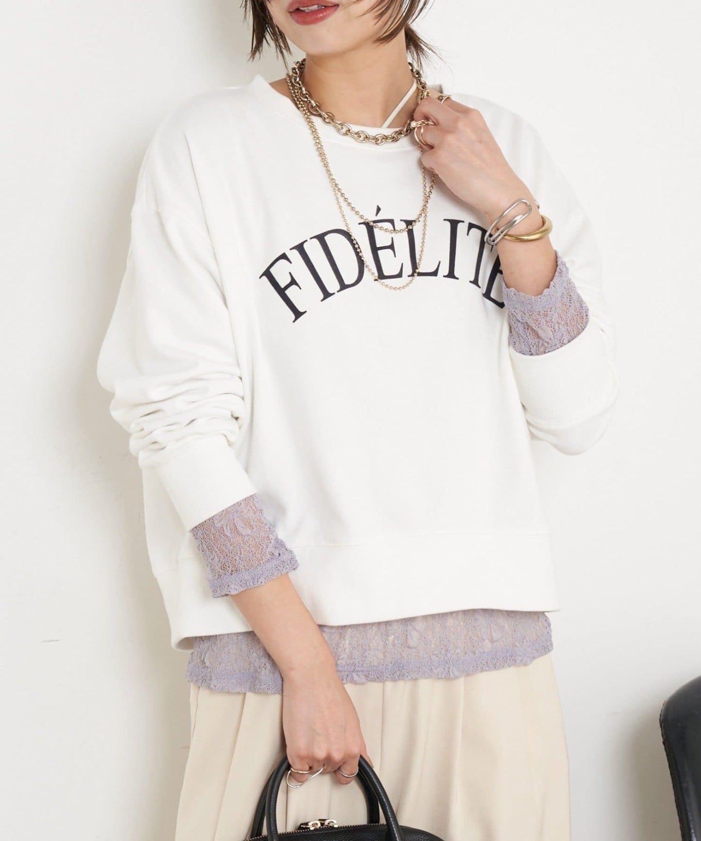 蕾絲透視針織衫