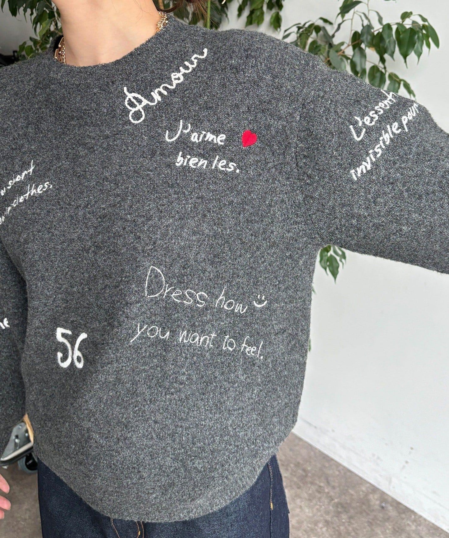 字母刺繡套頭衫