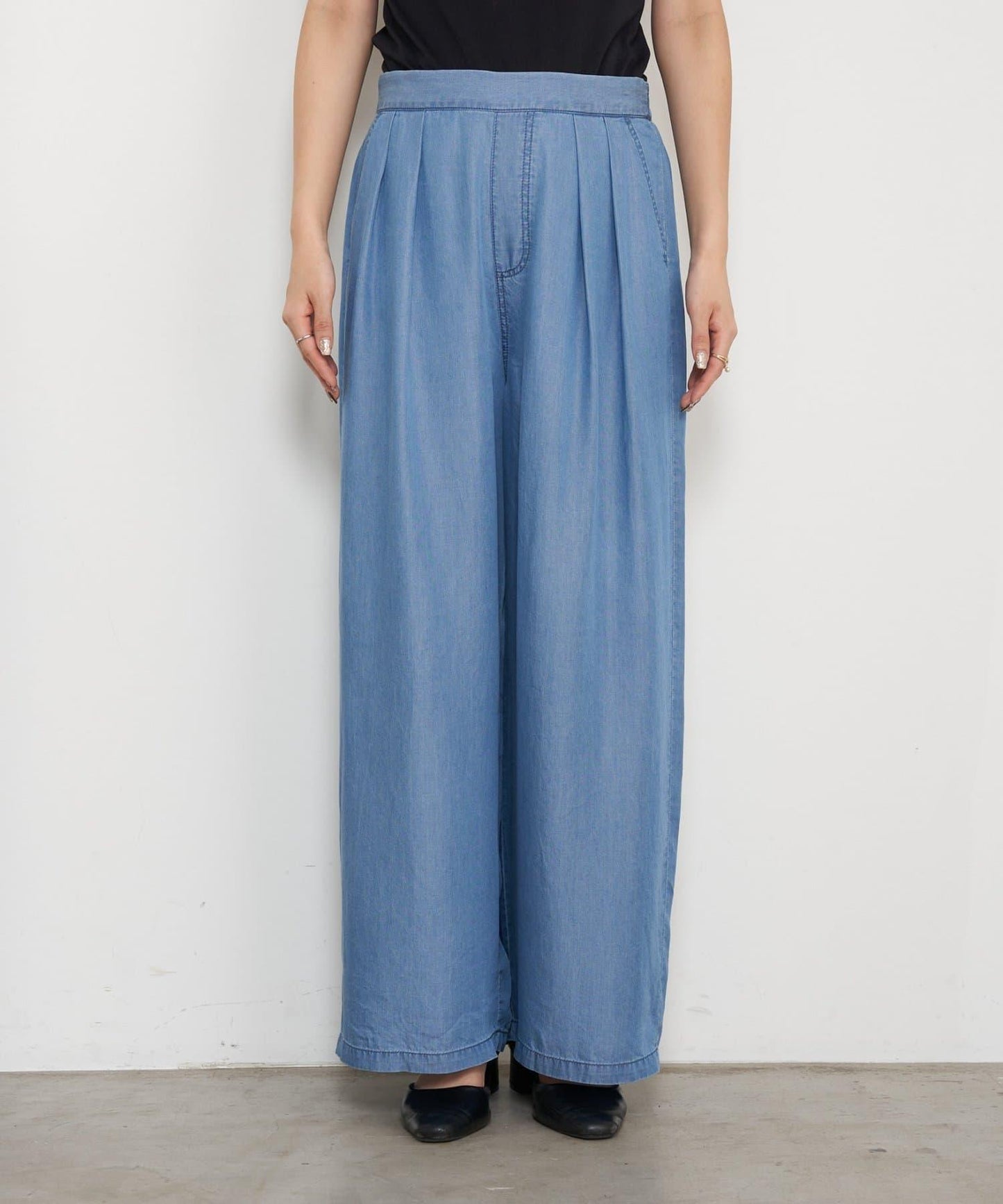 天絲褶皺寬腿褲