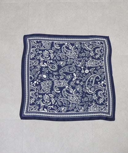 佩斯利花紋圍巾