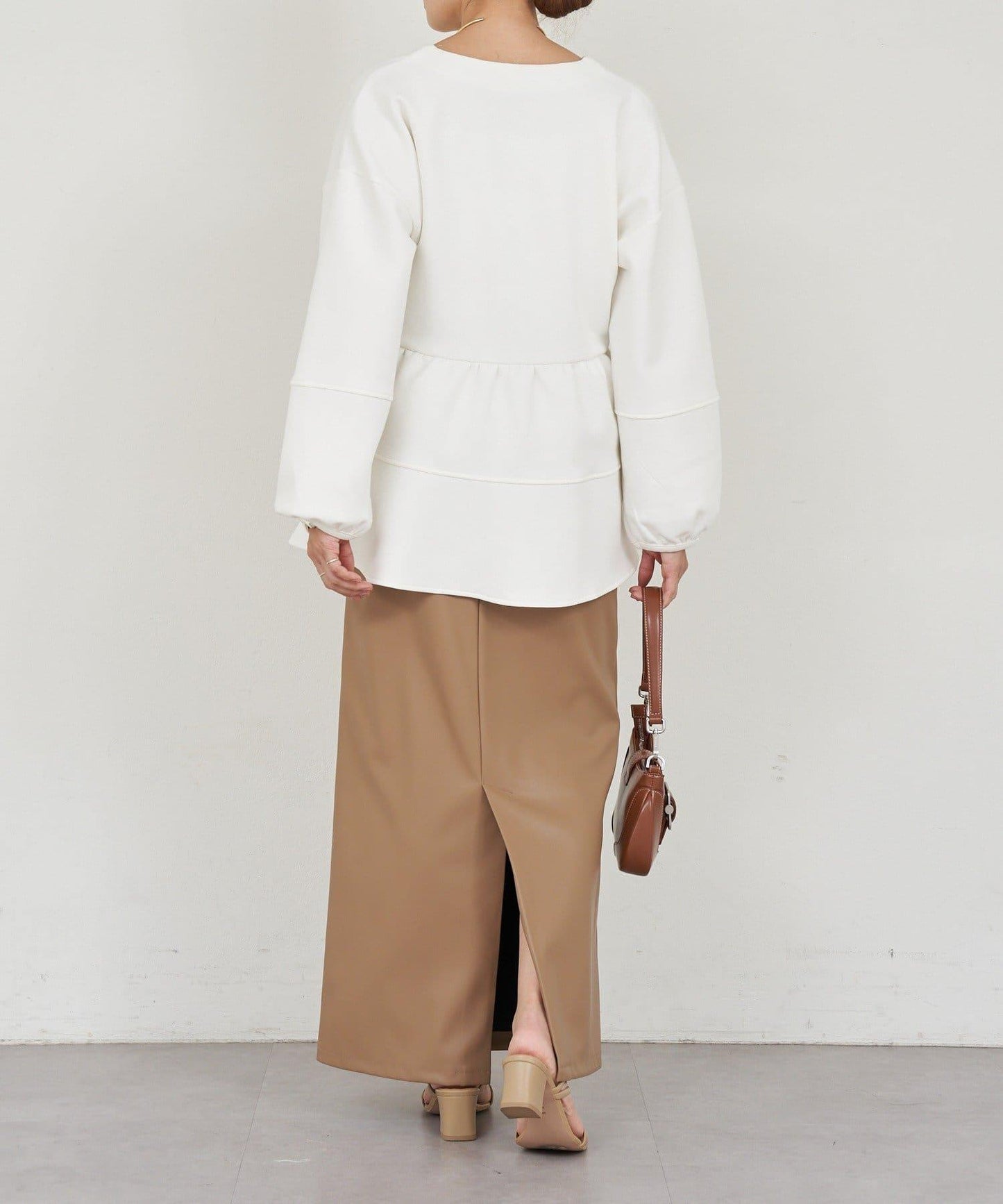 【26SS】針織荷葉邊上衣