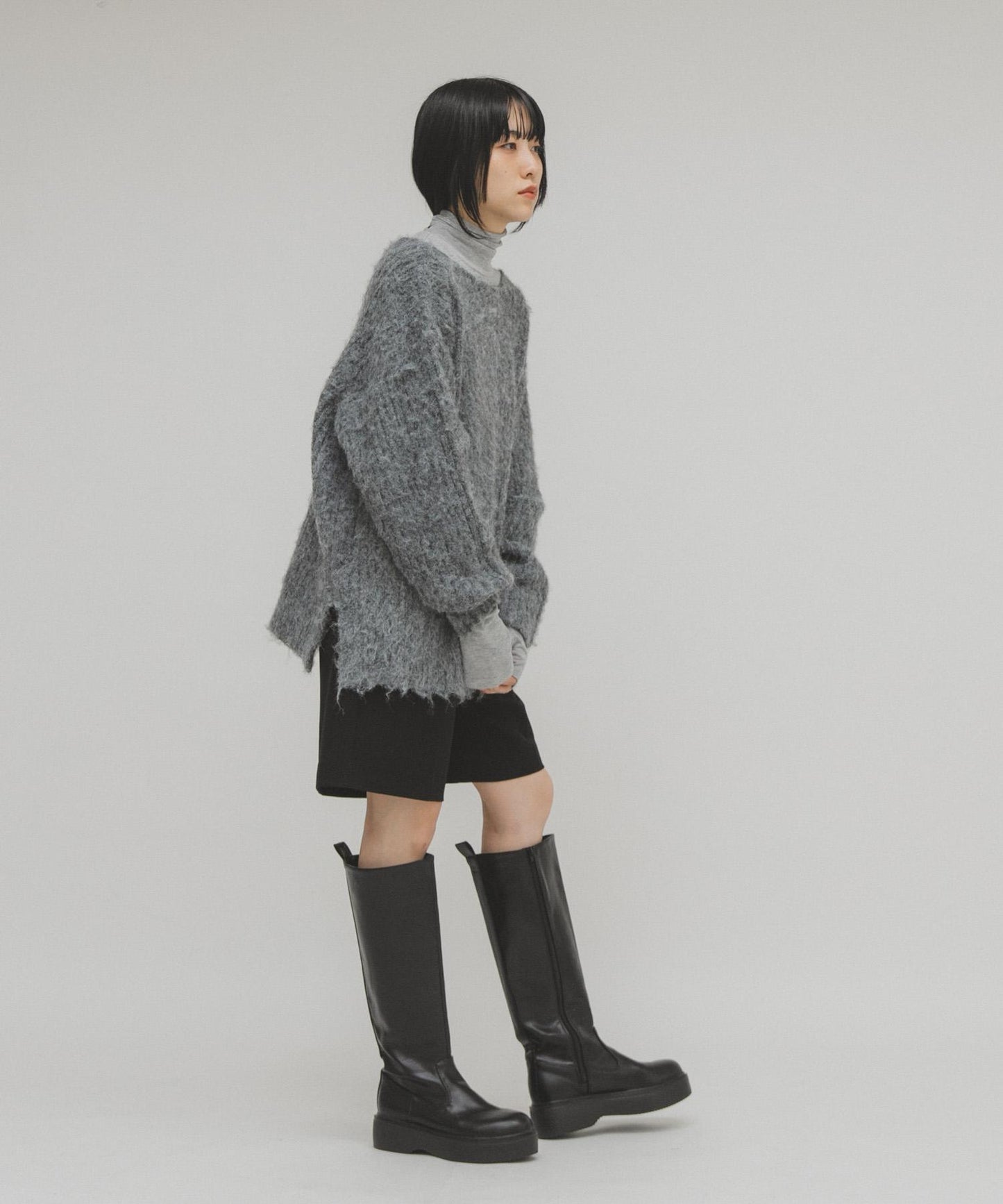 鏤空羅紋針織衫