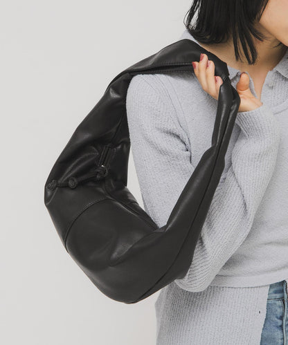 軟質休閒圓形單肩包