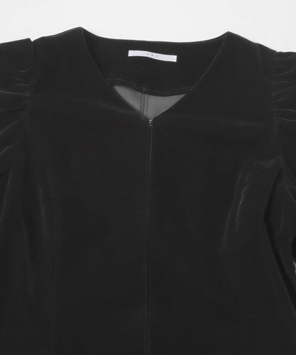 泡泡袖天鵝絨襯衫