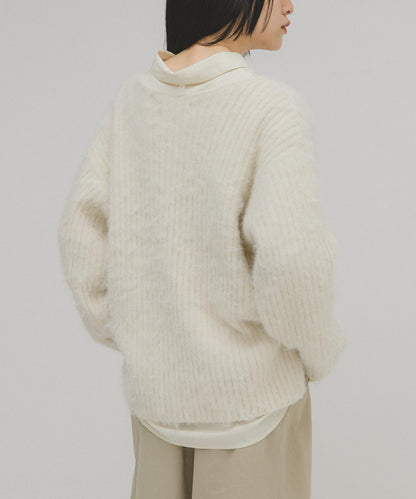 鏤空羅紋針織衫