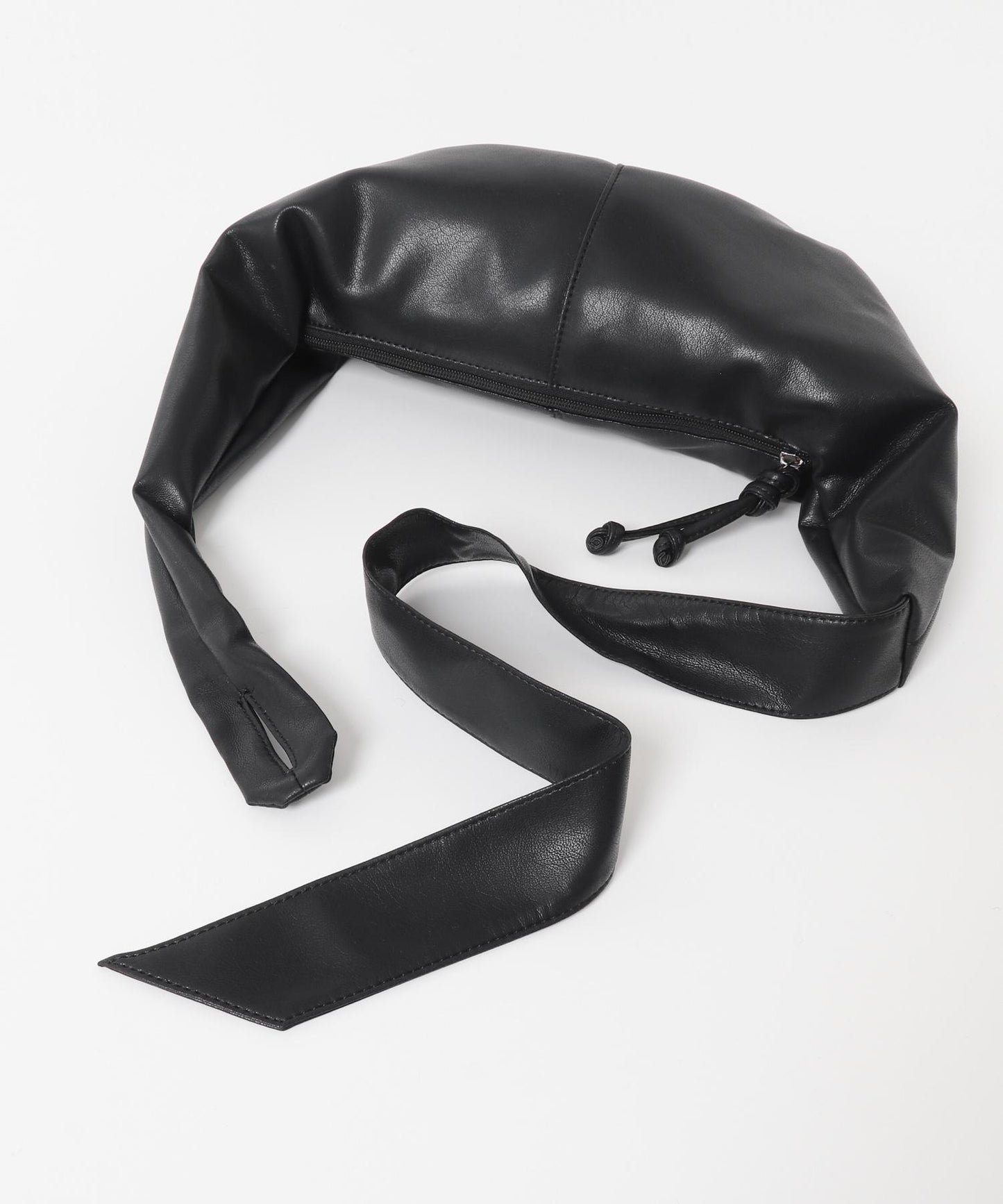 軟質休閒圓形單肩包