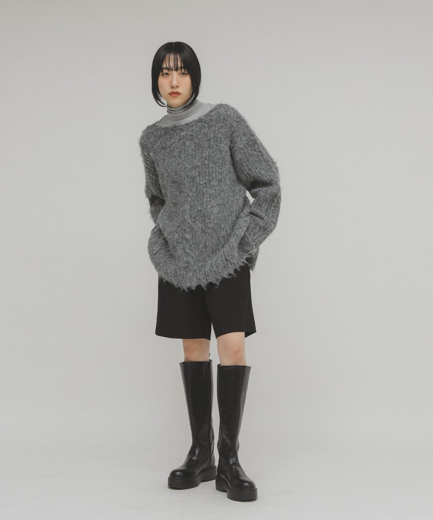 鏤空羅紋針織衫