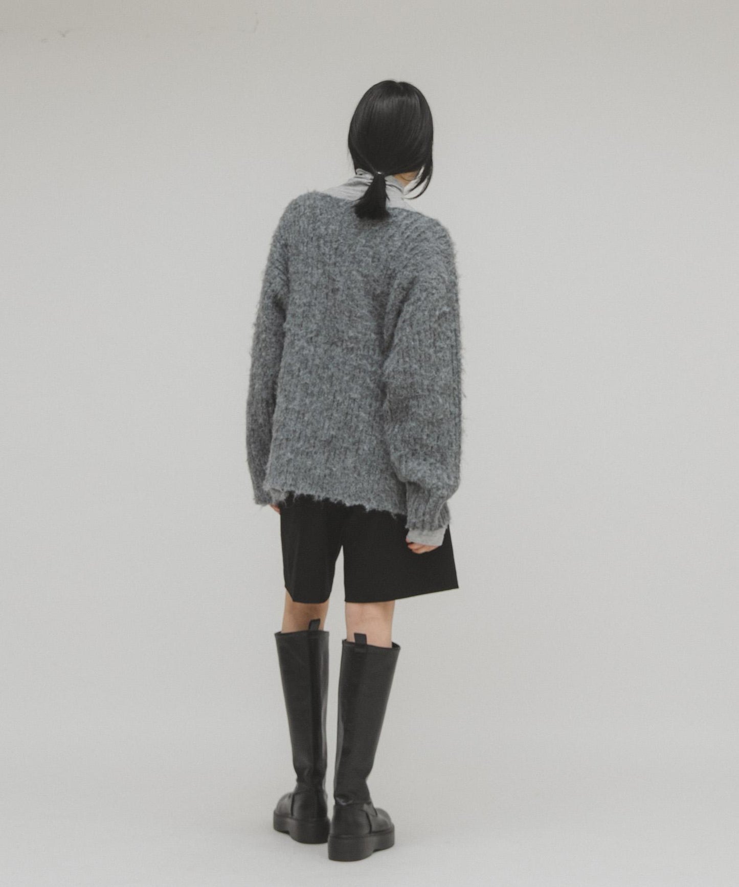 鏤空羅紋針織衫