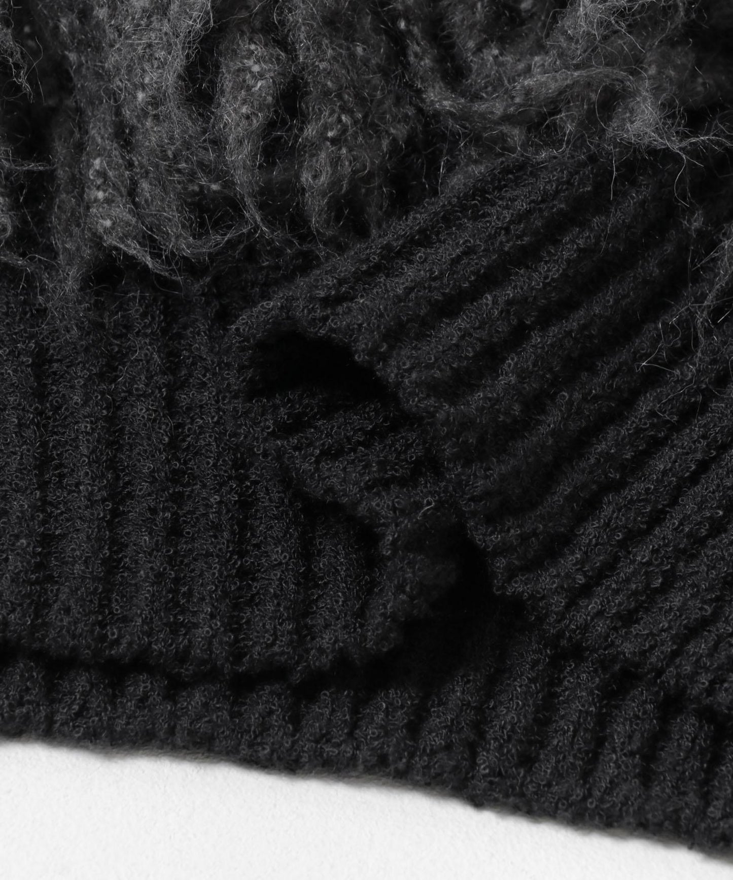 簡約流蘇針織衫