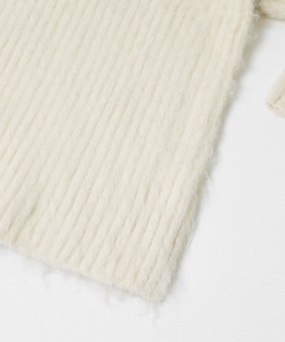 鏤空羅紋針織衫