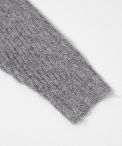 鏤空羅紋針織衫