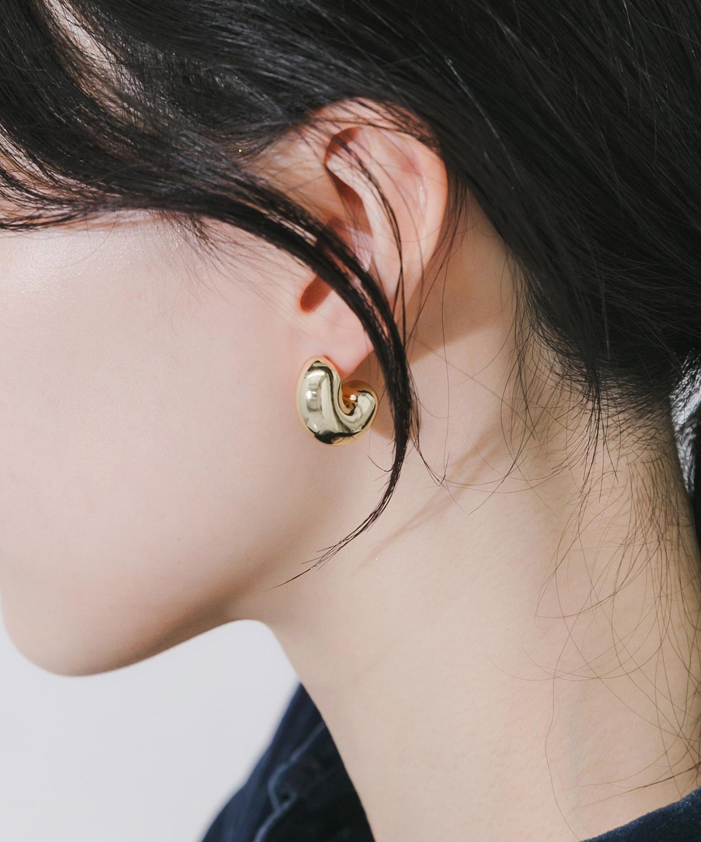 金屬質感立體耳環