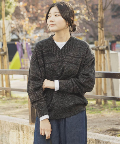 V領寬鬆條紋針織衫