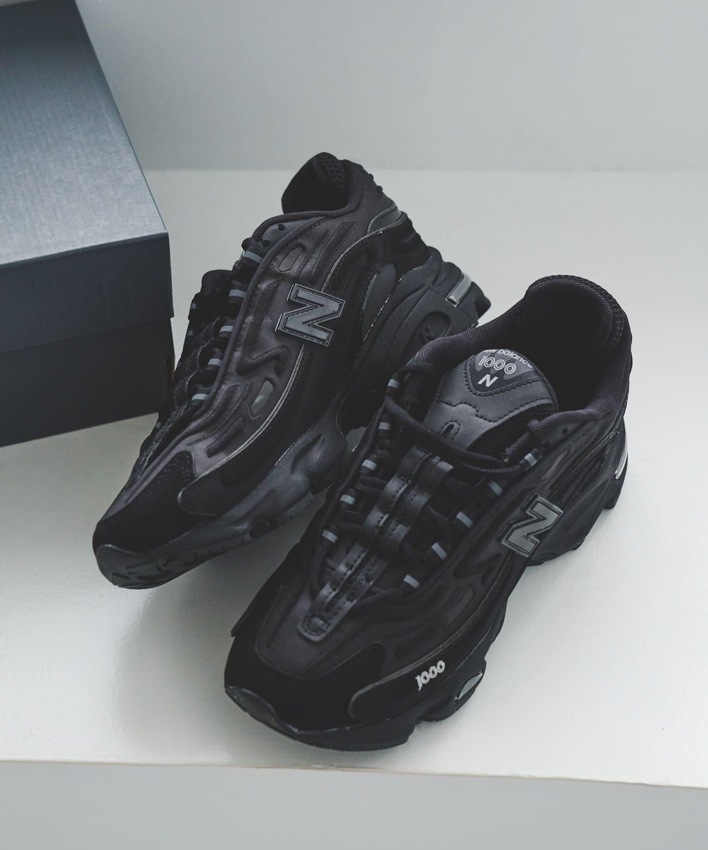 NEW BALANCE 1000D