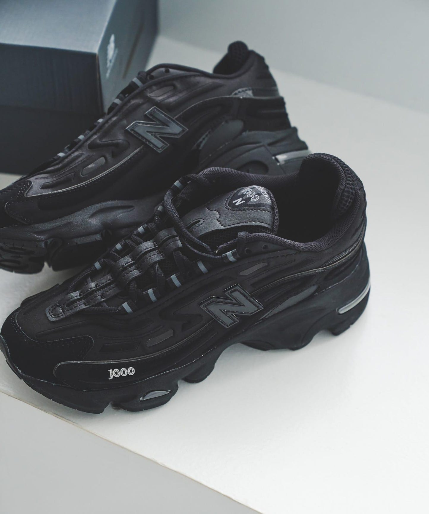 NEW BALANCE 1000D
