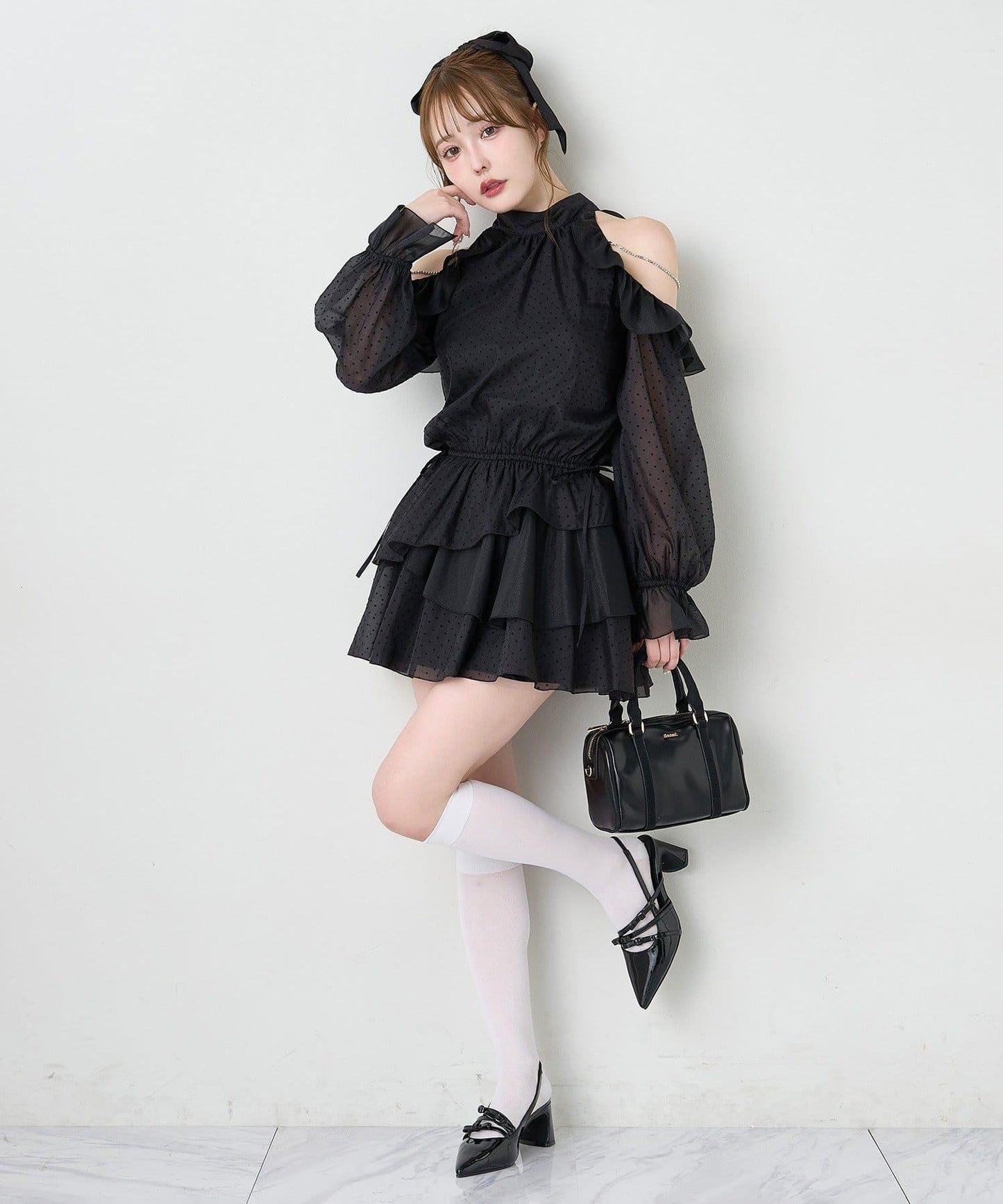 肩部珠飾無袖背心長款上衣