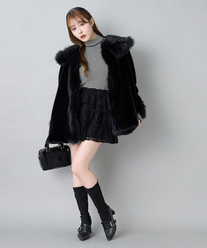 鏤空高領針織衫