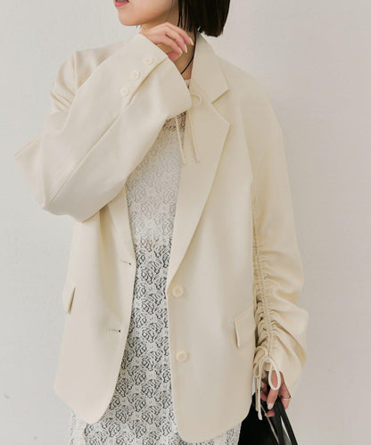 抽繩袖西裝外套