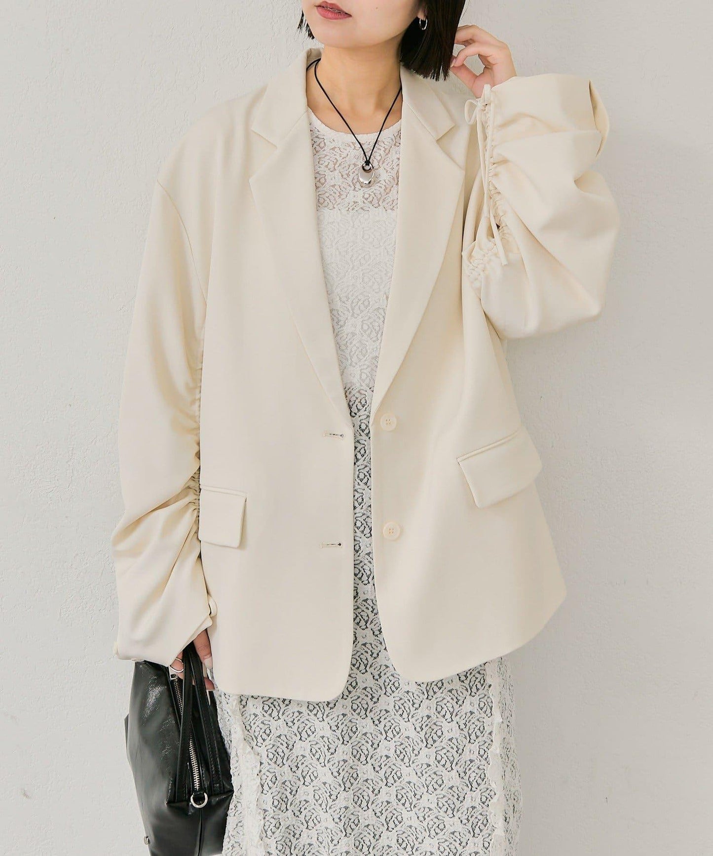 抽繩袖西裝外套