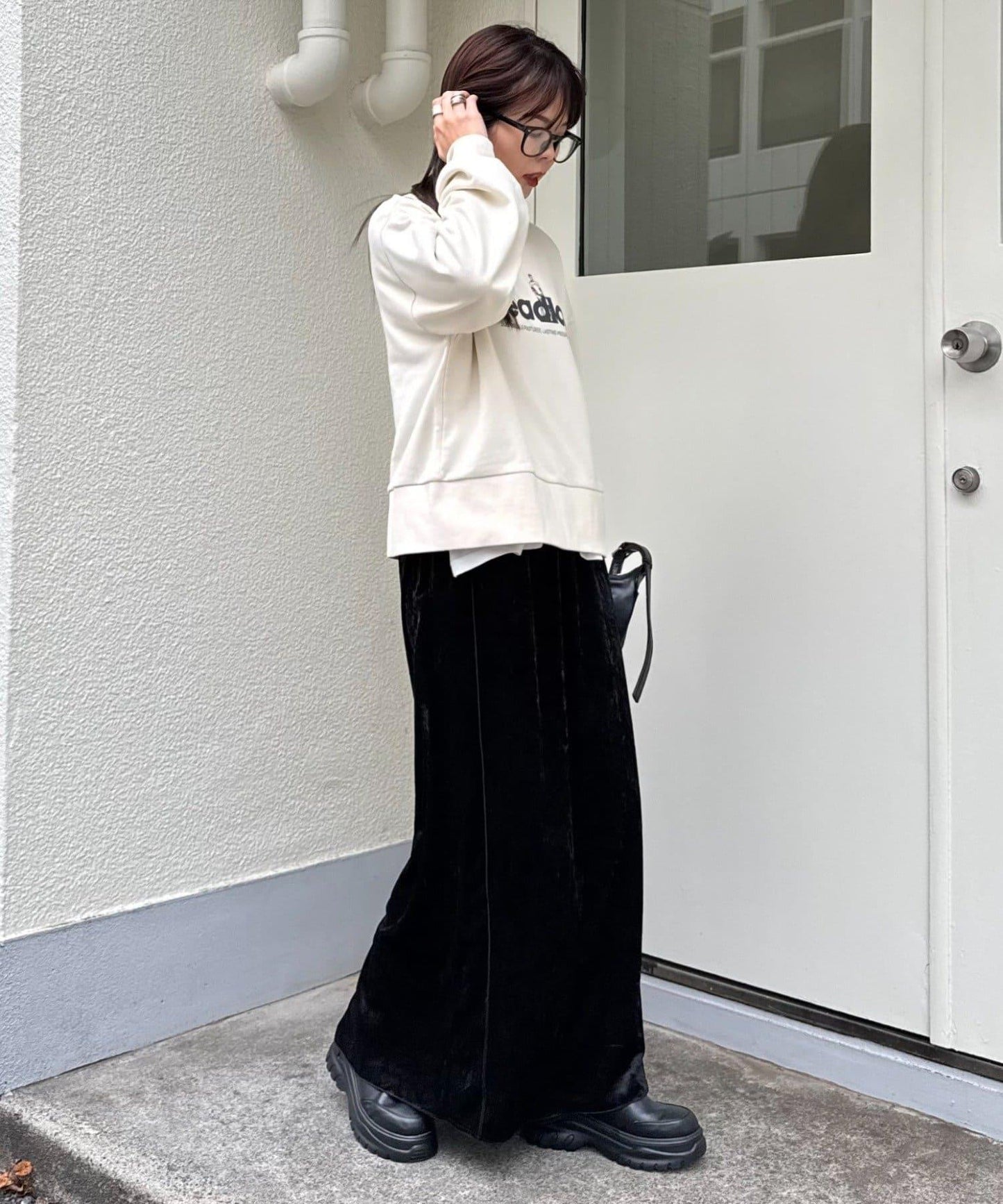 撞色天鵝絨荷葉邊拼接半身裙