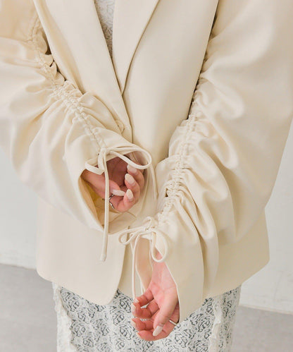 抽繩袖西裝外套