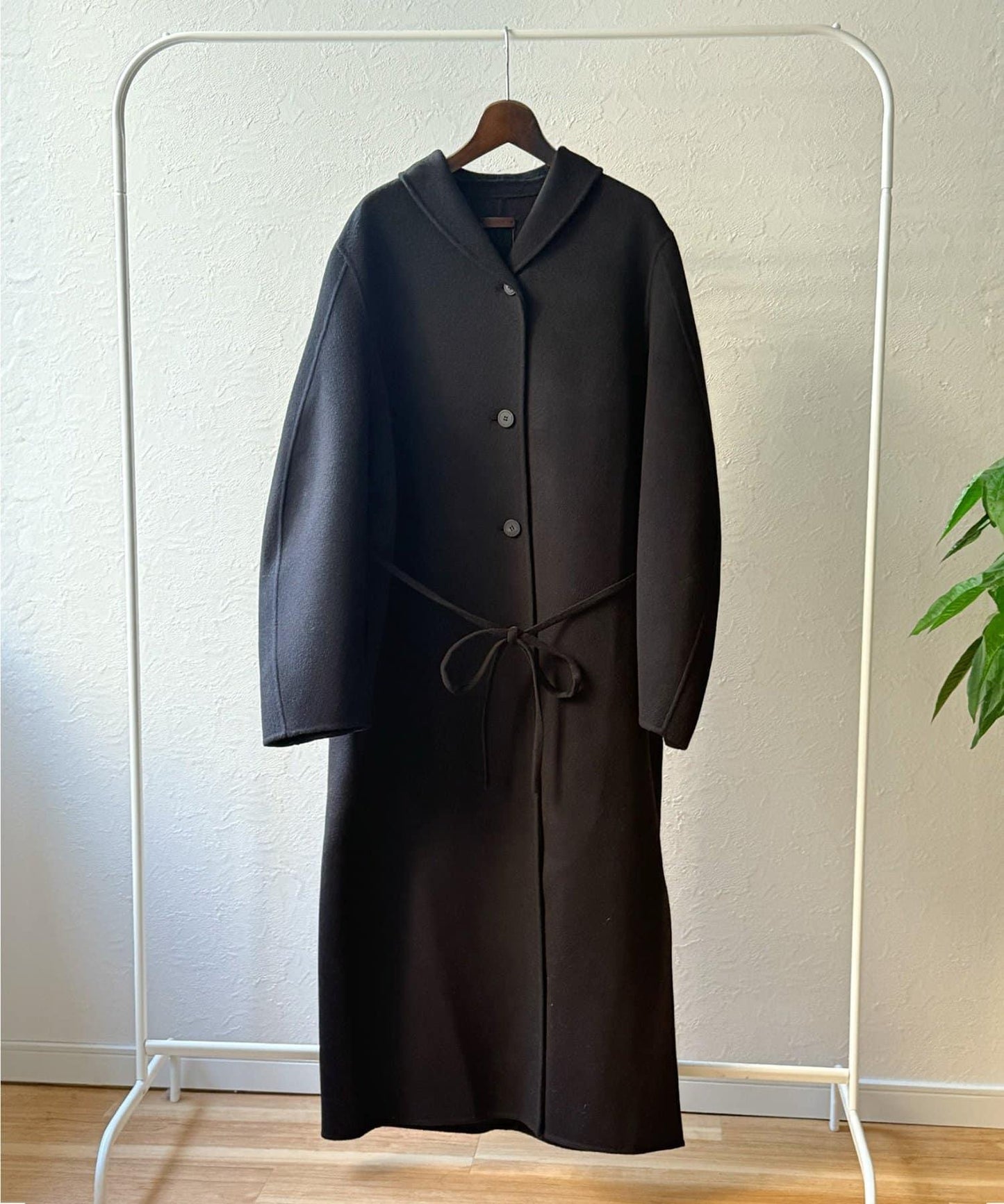 《RRACE》披肩領長款大衣