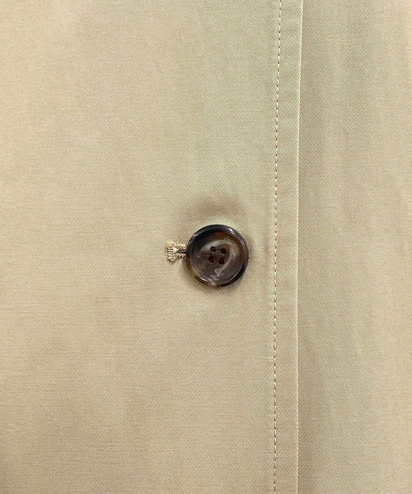 【每次即售罄的人氣單品】袖子蓬鬆設計風衣