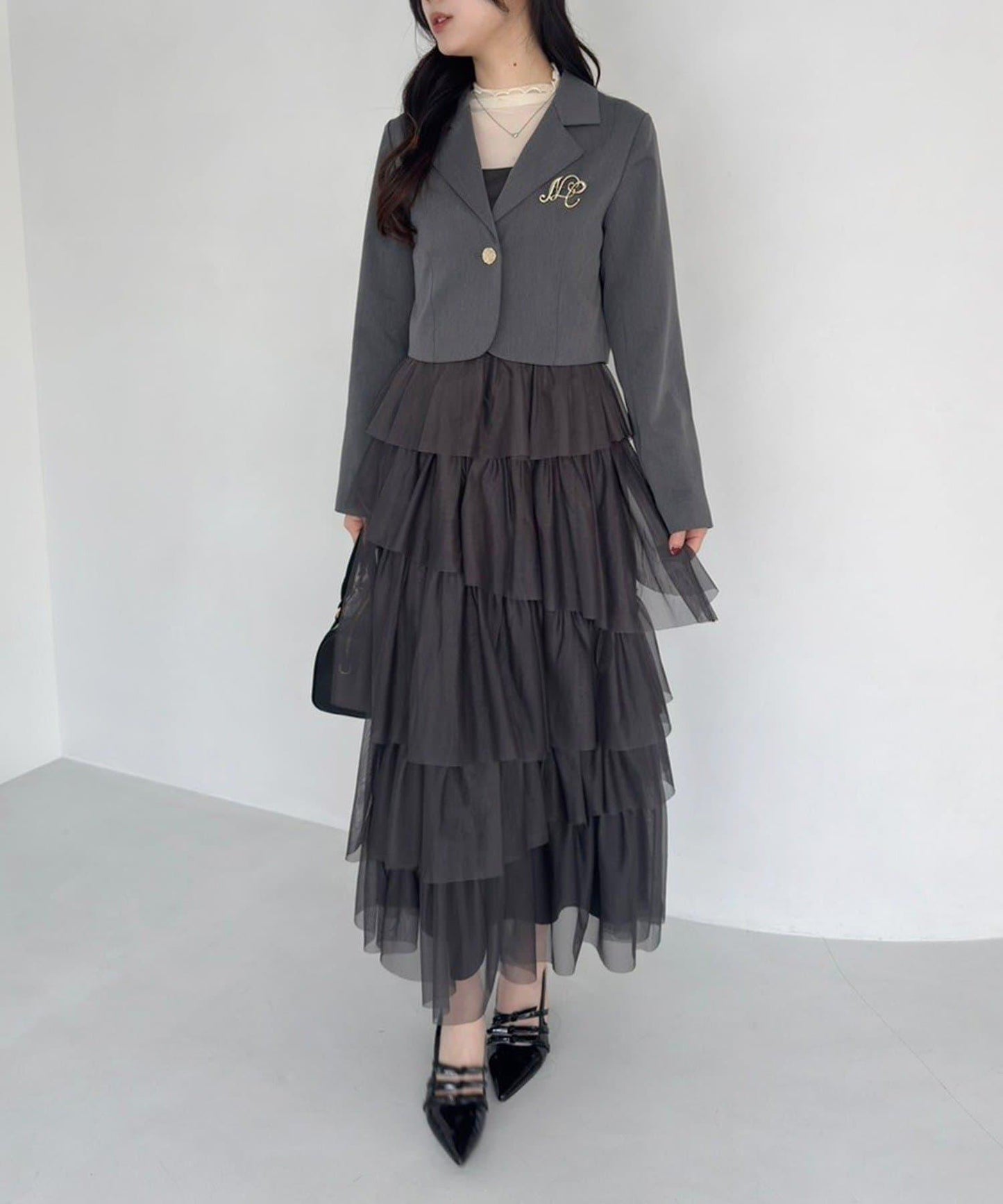 【復刻款】附胸針短款西裝外套