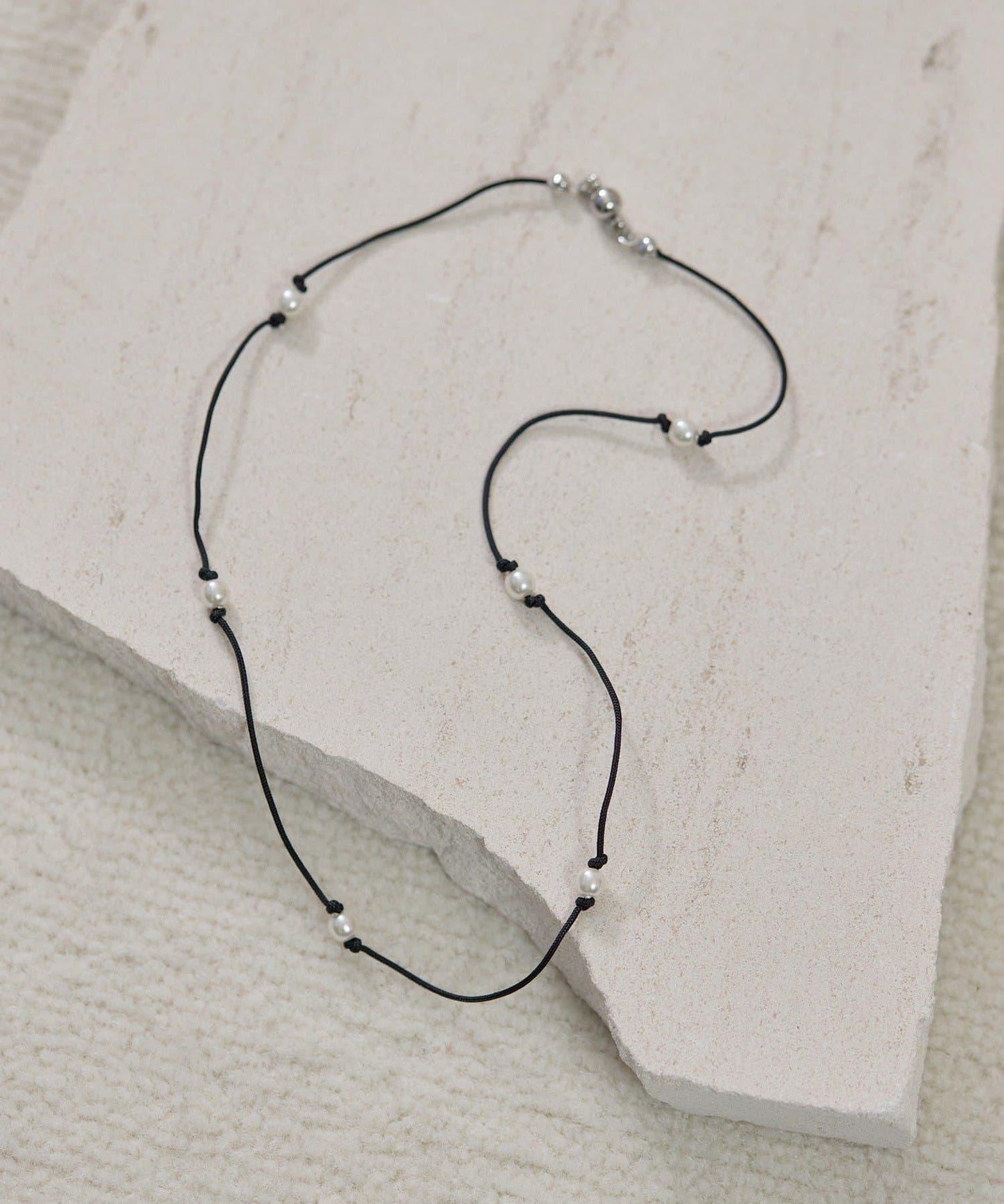 珍珠×繩帶短款項鍊