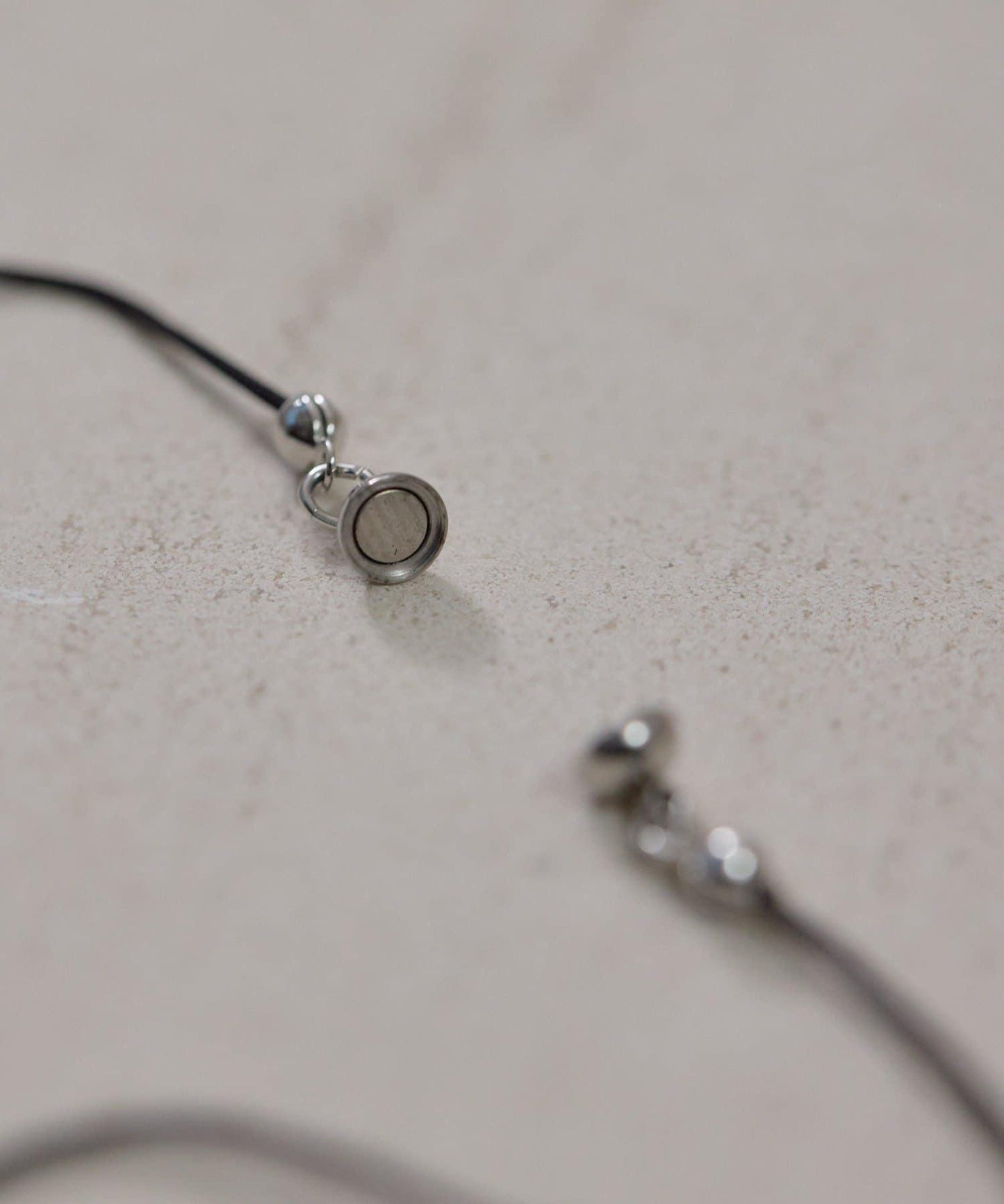 珍珠×繩帶短款項鍊