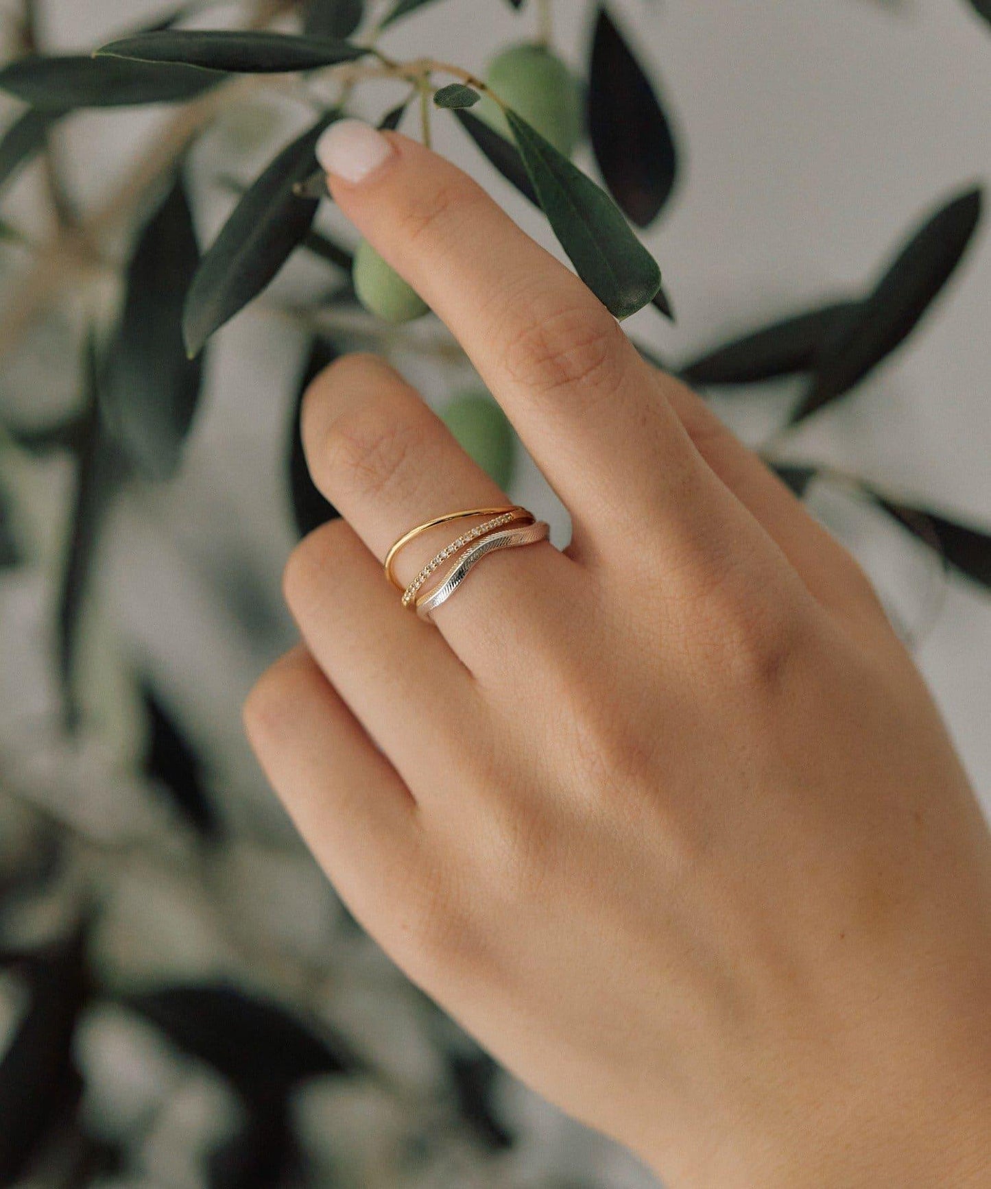 《スターリングシルバー使用》三件套精美戒指