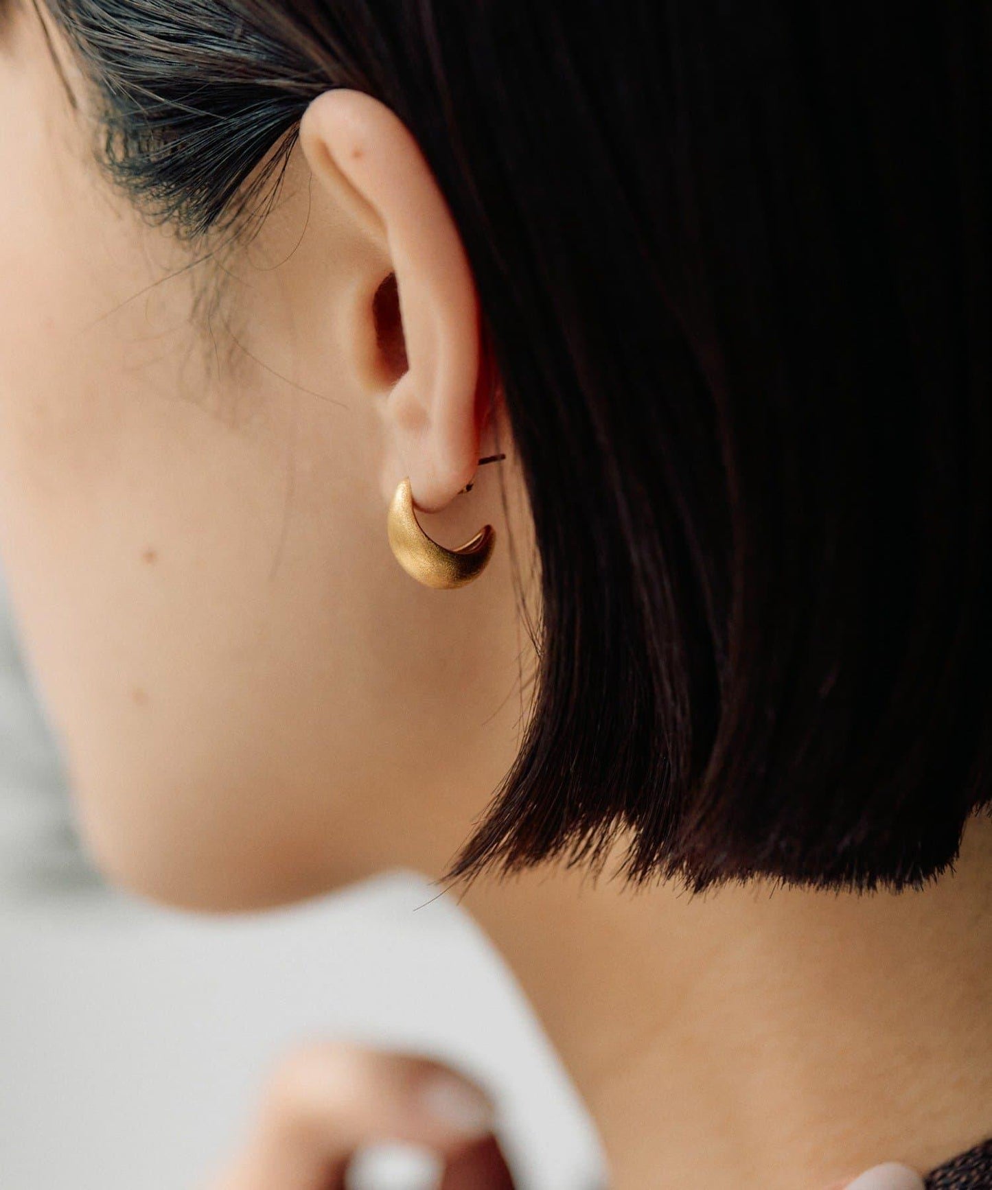 金屬過敏適用/不鏽鋼緞面水滴耳環