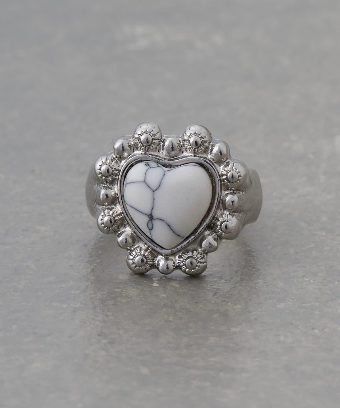 【yuccA】心形寶石立體戒指