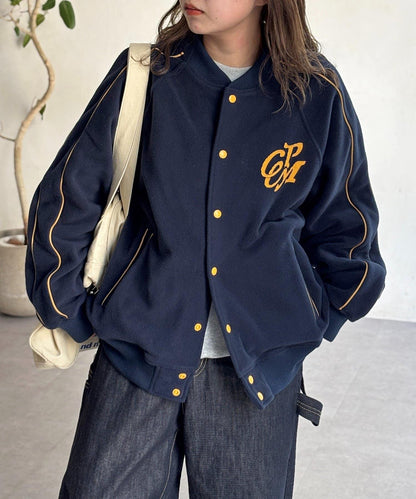 背面花卉圖案羊羔絨棒球夾克