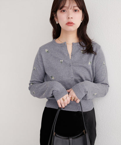 PBT花卉刺繡短款開衫