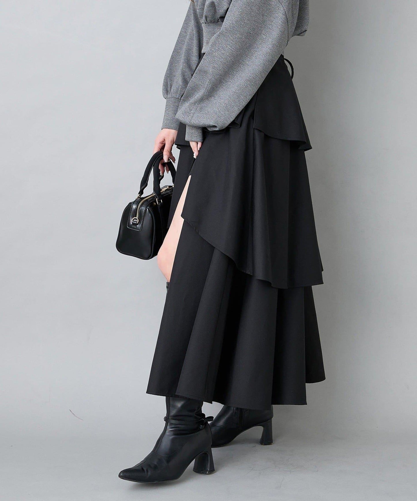 後背繫帶開衩層疊半身裙