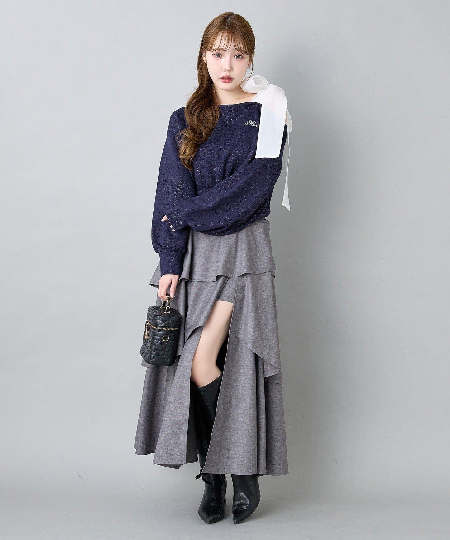 後背繫帶開衩層疊半身裙