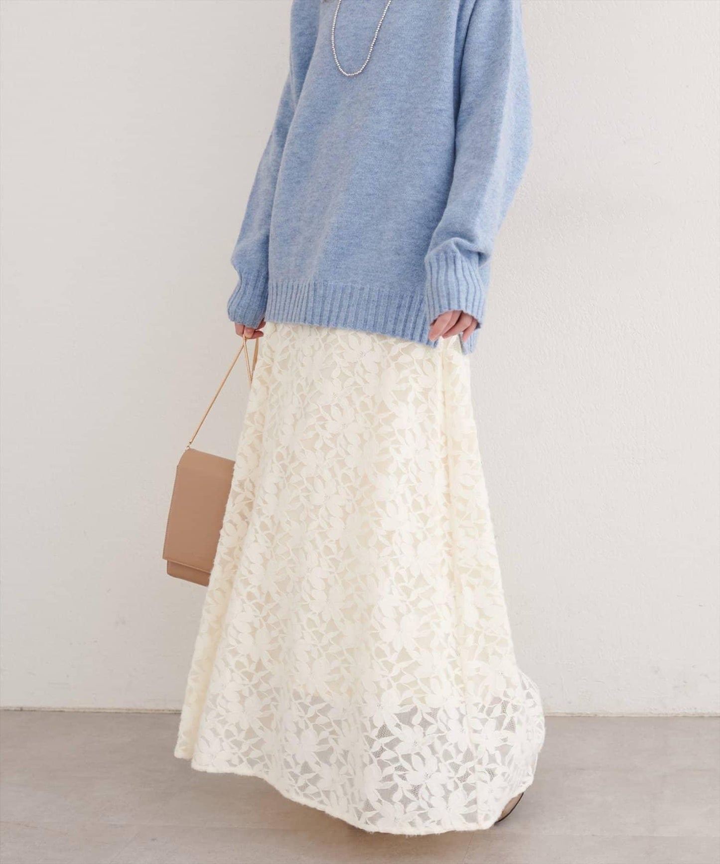 磨毛蕾絲半身裙