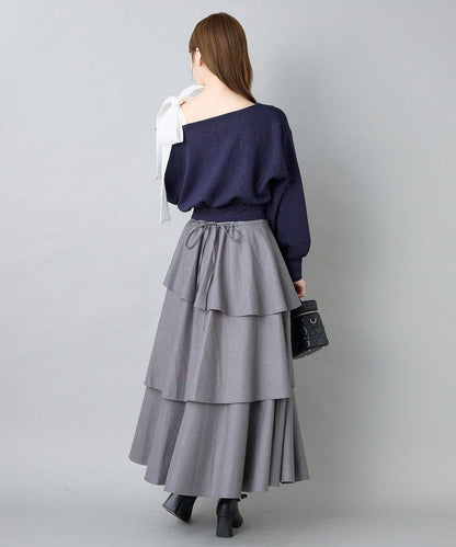 後背繫帶開衩層疊半身裙