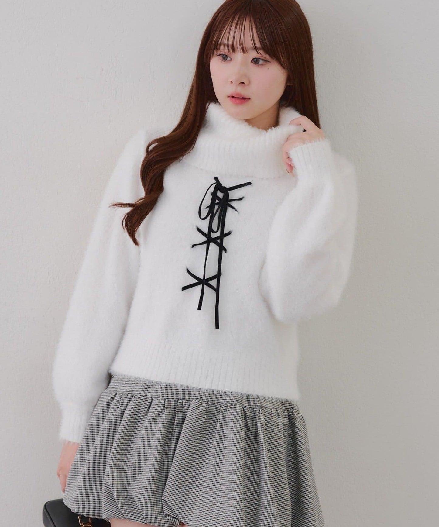 羽毛蕾絲繫帶套頭衫