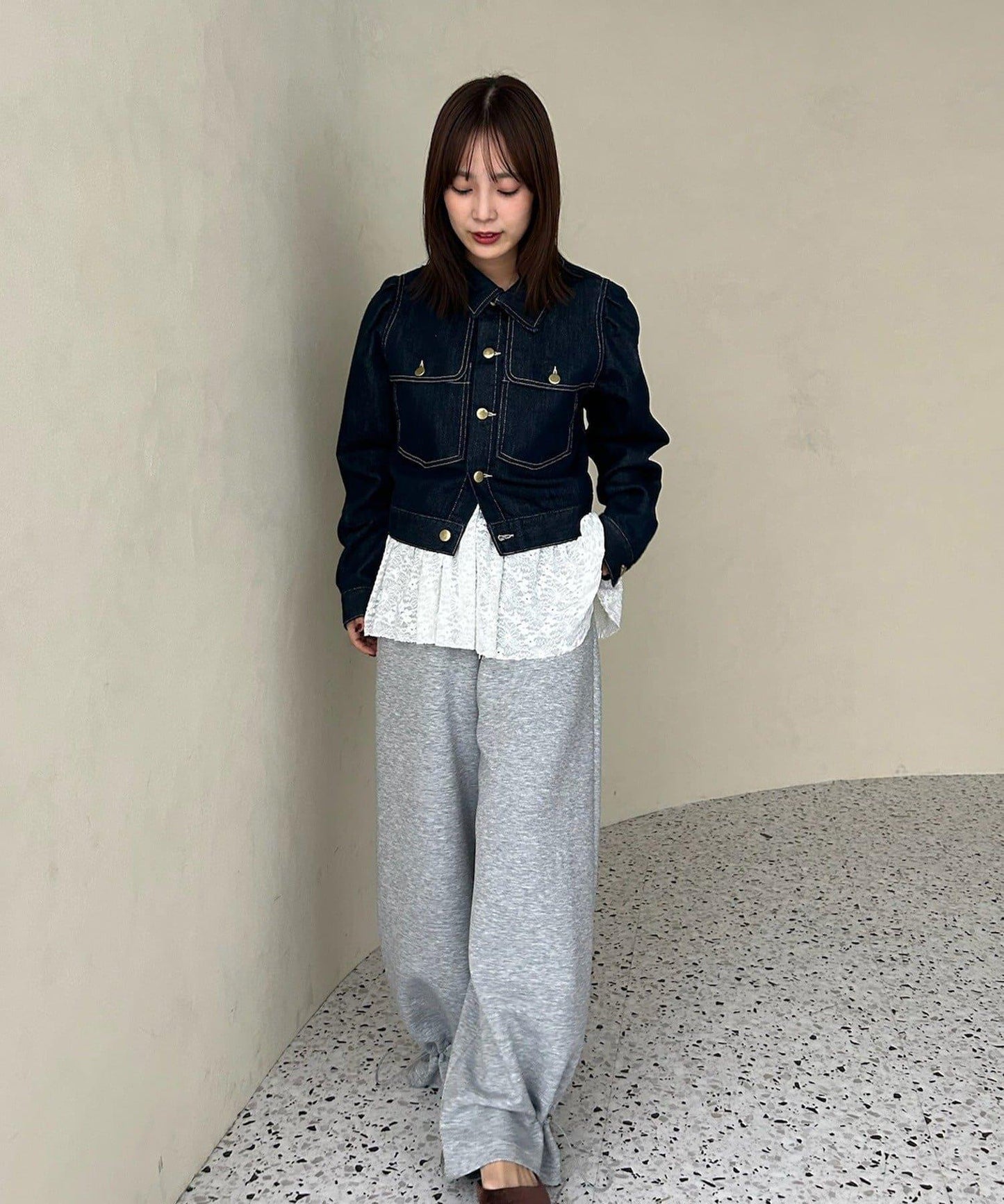 金色紐扣牛仔泡泡袖夾克