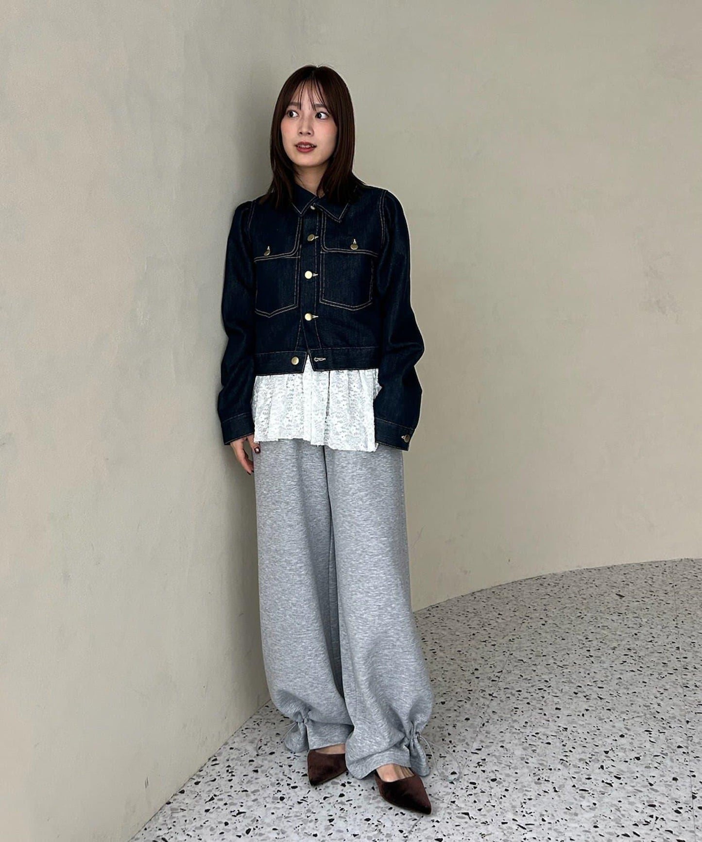 金色紐扣牛仔泡泡袖夾克